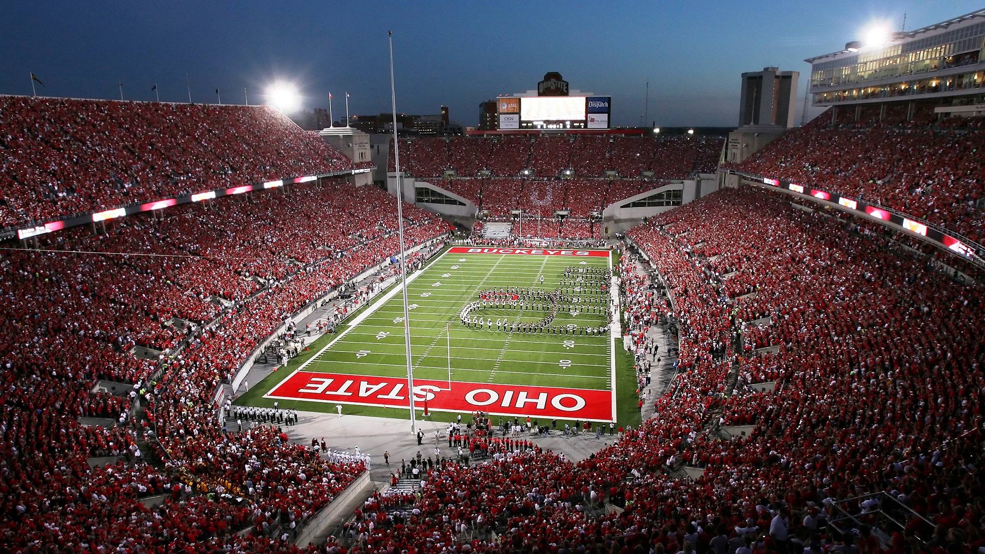 掘金主场训练日现场座无虚席，掘金主场战绩